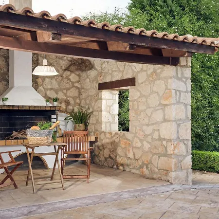 Astarte - The In Olive Grove Villa *